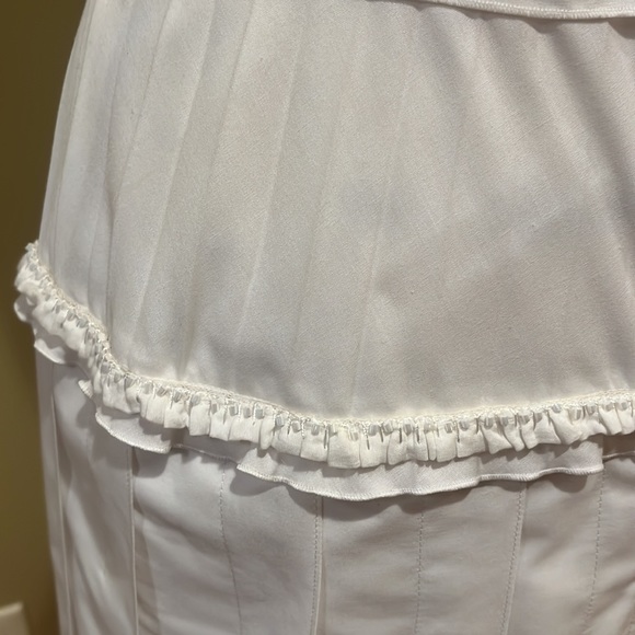 D&G White Pleated Midi Dress sized 44 (US 8) - Picture 5 of 7